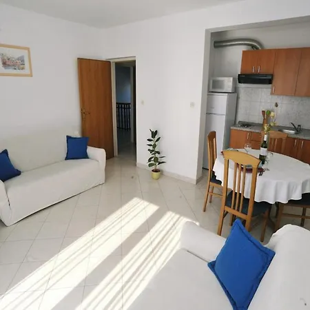 Anamarija - One Bedroom With Balcony - 5 * 프리블라카