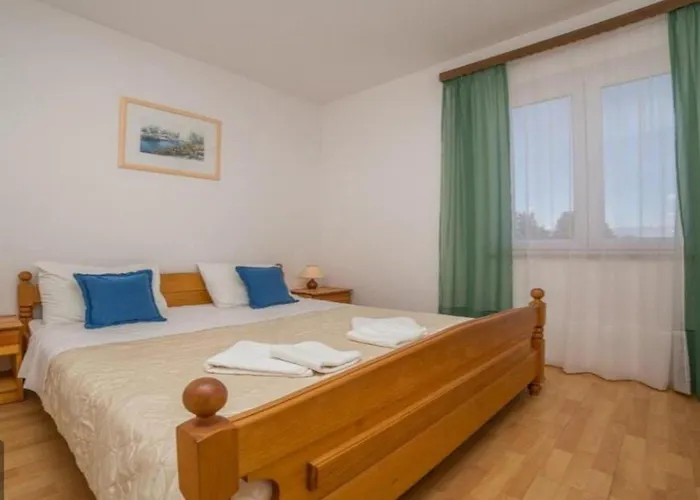 Apartment Anamarija - One Bedroom With Balcony - 5